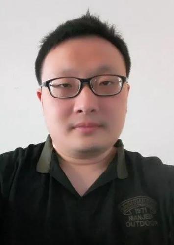 邹权